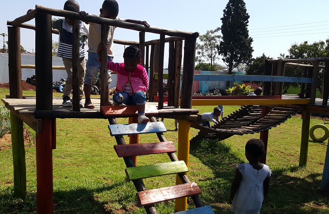 Miracle Kidz Care kidz playing